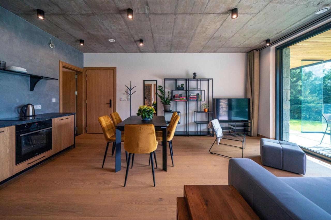 Shelter House Apartment *