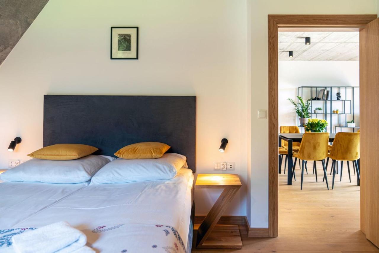 Shelter House Apartment